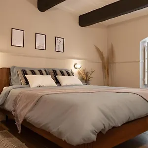 Apartment Luxury 2bdr In The Heart Of Valletta! Tv And Wifi, Valletta